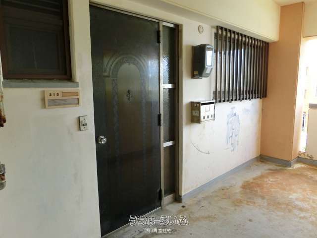 Co-Plus Kiyuna 310: 3DK Family Apartment for Rent in Ginowan, Okinawa - Thumbnail 2