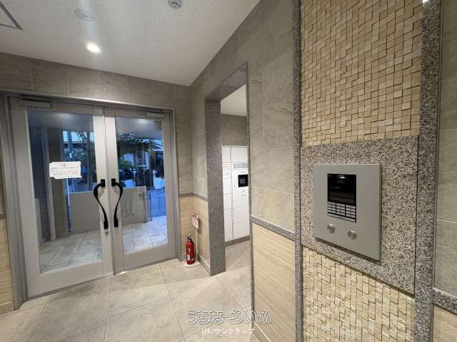 Renovated 3LDK Apartment for Sale in Naha, Okinawa | Dia Court Shikina - Thumbnail 4