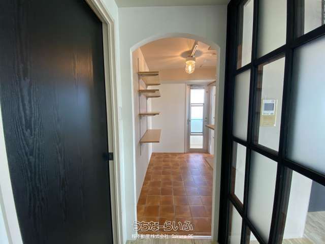 Leve Shuri Ishizaki Tower Condo with Ocean Views in Naha - Thumbnail 4