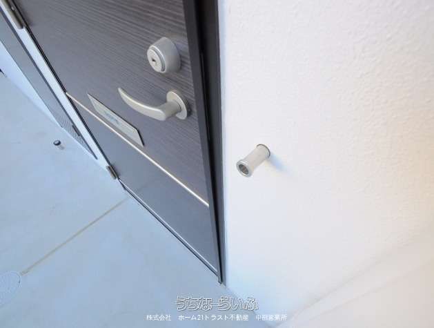 Furnished 1K Apartment for Rent in Okinawa City, Okinawa - Thumbnail 2
