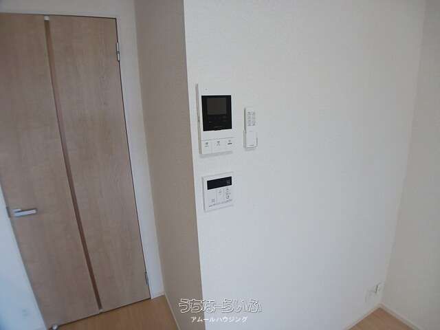 Zion 306: New 1DK Apartment for Rent in Ginowan, Okinawa - Thumbnail 4
