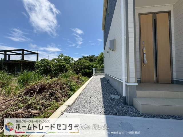 New 4LDK House for Sale in Itoman, Okinawa - Thumbnail 2