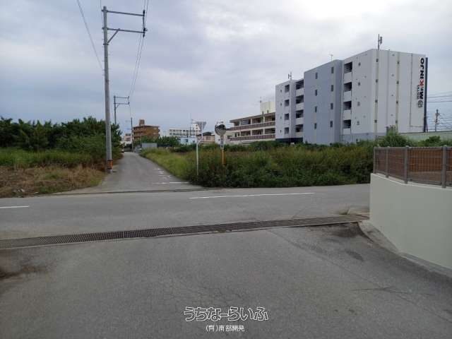 745 sqm Land for Sale in Zaasu, Tomigusuku, Okinawa - Thumbnail 3