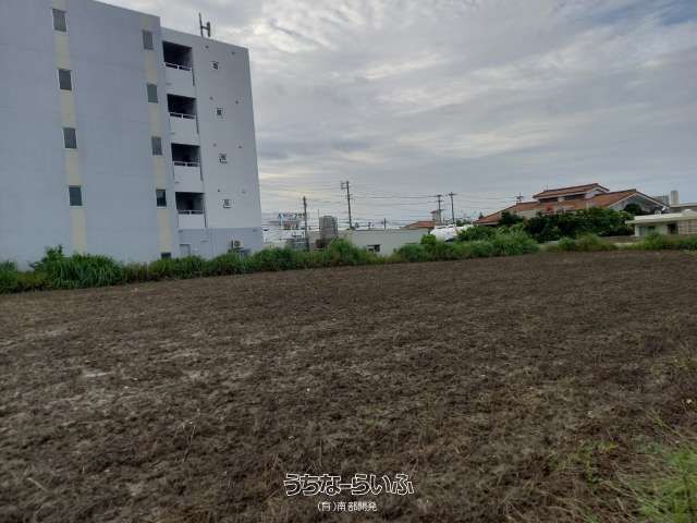 745 sqm Land for Sale in Zaasu, Tomigusuku, Okinawa - Thumbnail 2