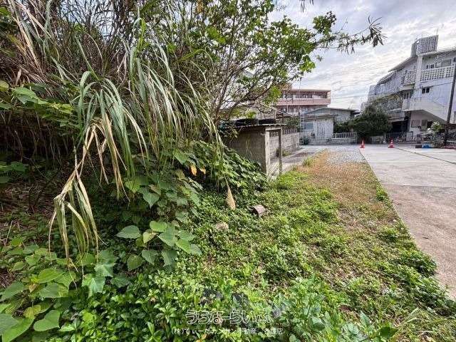 352.78m² Land for Sale in Miyazato, Nago City, Okinawa - Thumbnail 3