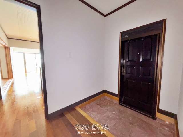 Raffine Shikina B 3LDK Apartment for Sale in Naha, Okinawa - Thumbnail 4