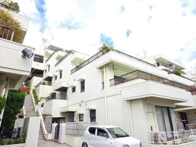 Raffine Shikina B 3LDK Apartment for Sale in Naha, Okinawa - Thumbnail 3