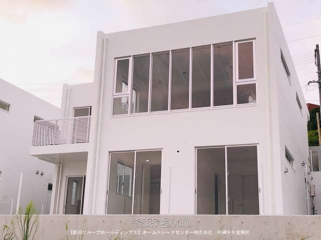 Modern 3LDK House for Sale in Uruma, Okinawa with Rental Income - Image 1