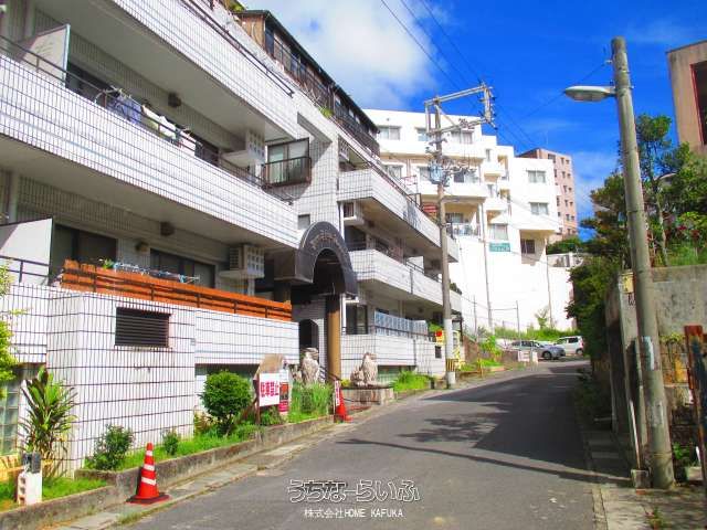 Renovated 1LDK Apartment for Rent in Naha, Okinawa with Panoramic Views - Thumbnail 2