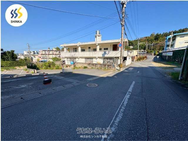 930.51 sqm Development Land for Sale in Yonabaru, Okinawa - Thumbnail 2