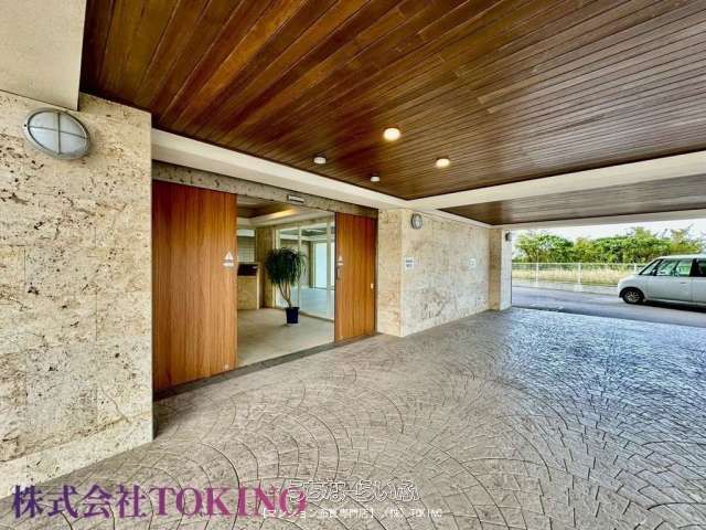 Private Garden Condo in Motobu Resort | THE ETEL INDIGO - Thumbnail 3