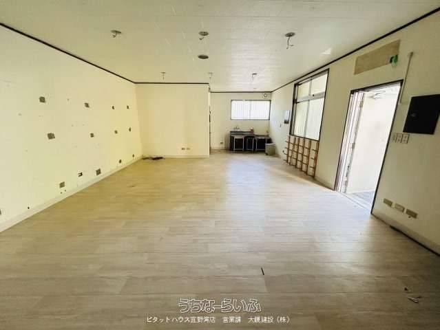 80 Tsubo Land for Sale in Naha City, Okinawa - Prime Location - Thumbnail 4