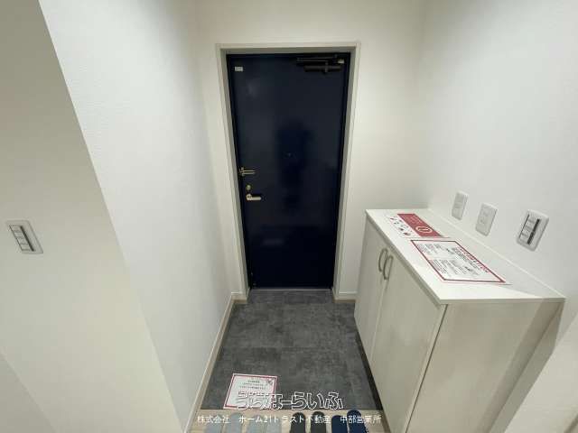 Renovated 3LDK Apartment for Sale in Urasoe, Okinawa - Thumbnail 3
