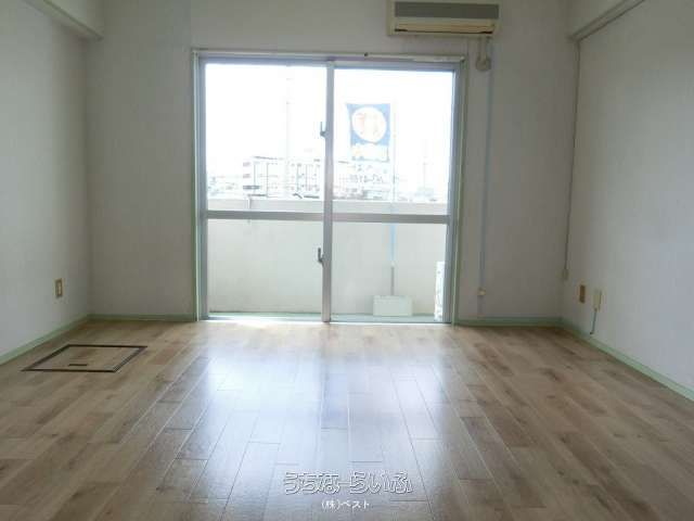 Excellent Kowa 309: 1DK Apartment for Rent in Nakagusuku, Okinawa - Thumbnail 4