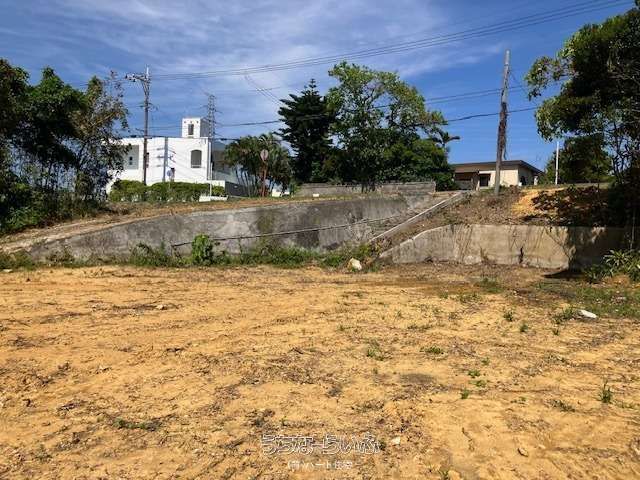 3,195 sqm Land for Sale in Uruma, Okinawa - Near Okinawa Kita IC - Thumbnail 4