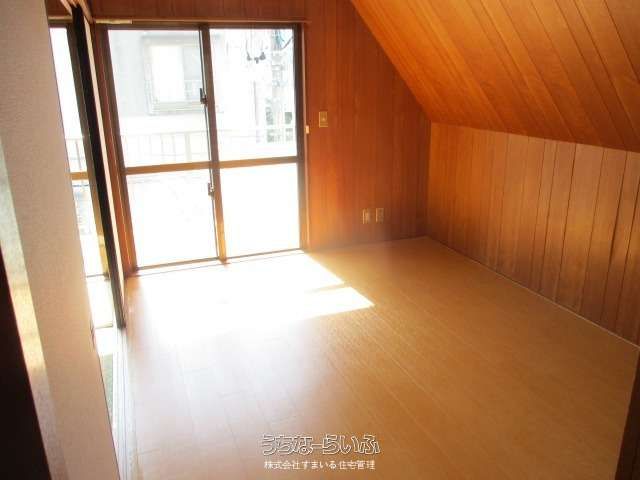 Renovated 2DK Apartment for Rent in Naha City, Okinawa - Thumbnail 3