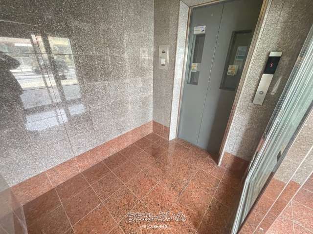 Green Hills 1K Apartment for Rent in Nakagusuku Village, Okinawa - Thumbnail 3