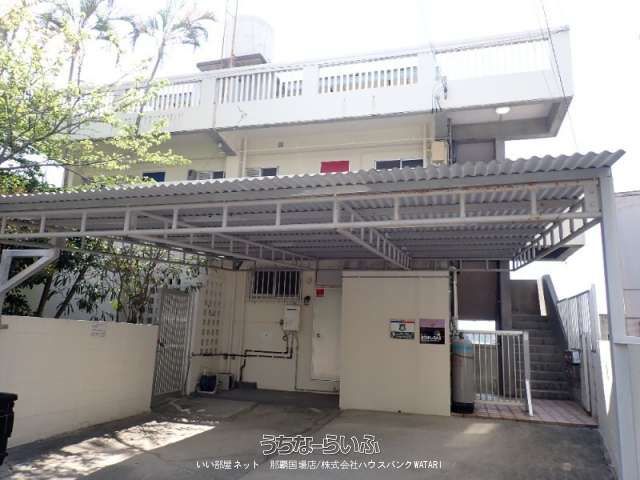 860 Mansion 2F Apartment for Rent in Naha, Okinawa - Thumbnail 2