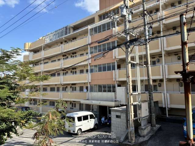 Large Apartment Building for Sale in Naha, Okinawa - Investment Property - Thumbnail 4