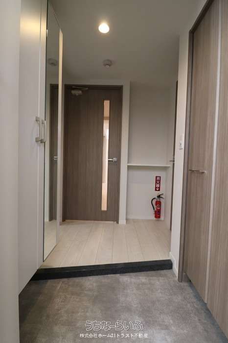 Pet-Friendly 1LDK Apartment for Rent near Miebashi Station, Naha - Thumbnail 4