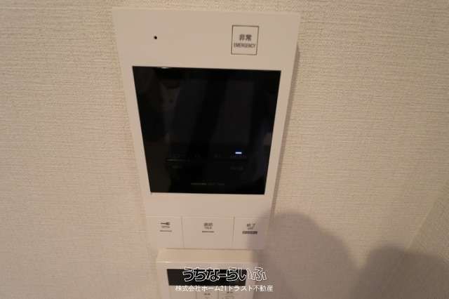 Pet-Friendly 1LDK Apartment for Rent near Miebashi Station, Naha - Thumbnail 2