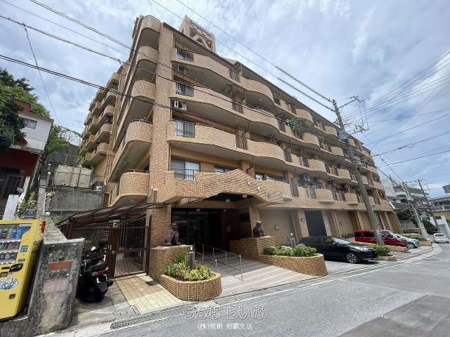Lions Mansion Nagata No.2 3LDK Apartment for Sale in Naha - Thumbnail 2