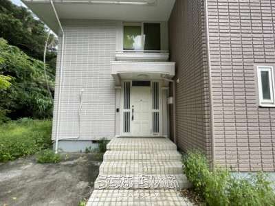 2LDK Detached House for Rent in Yaese Town, Okinawa - Thumbnail 2