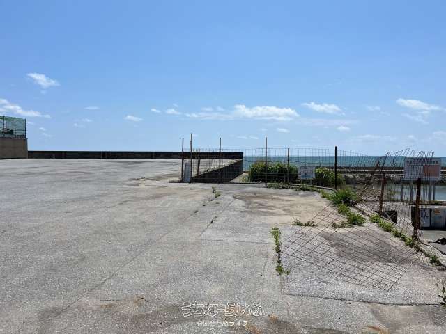Lease 2024m² Land in Nakagusuku Village, Okinawa - Ideal for Storage/Yard - Thumbnail 2