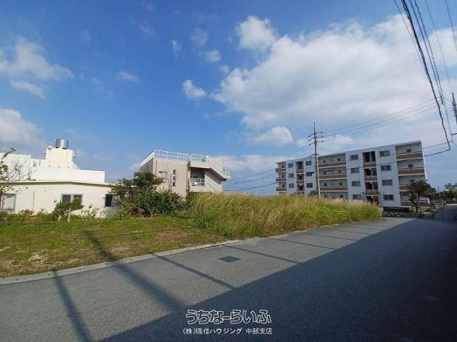 269m² Corner Land Plot in Nakagusuku Village, Okinawa - Thumbnail 3