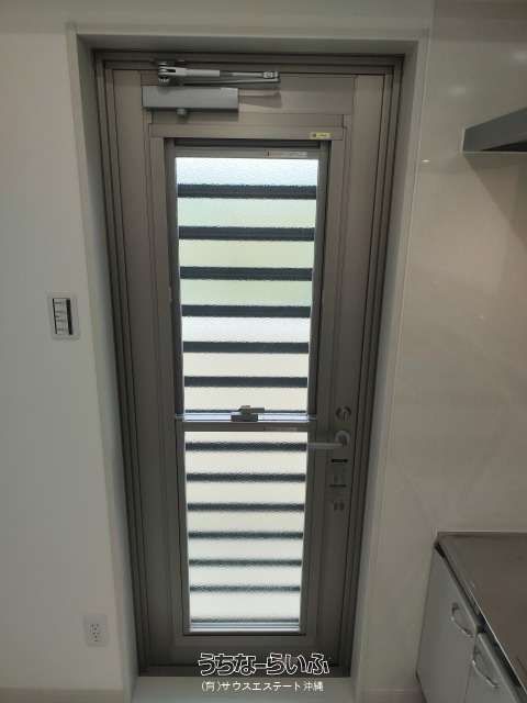 New 3LDK Pet-Friendly Apartment for Rent in Urasoe, Okinawa - Thumbnail 2