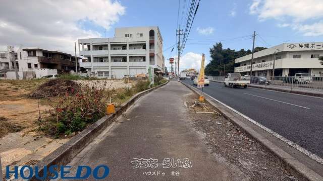 359 sqm Land for Sale in Kamisedo, Chatan, Okinawa - Thumbnail 2