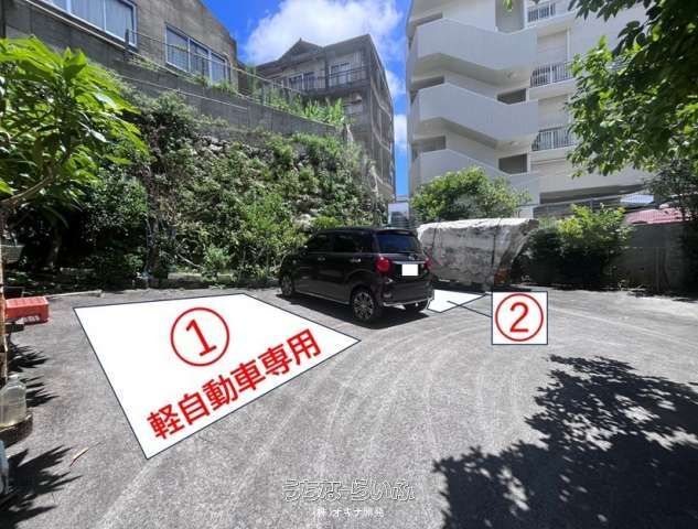 Light Vehicle Parking Space for Rent in Shuri, Naha, Okinawa - Thumbnail 4