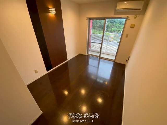 First House 204: 1K Apartment for Rent in Nakagusuku, Okinawa - Thumbnail 4