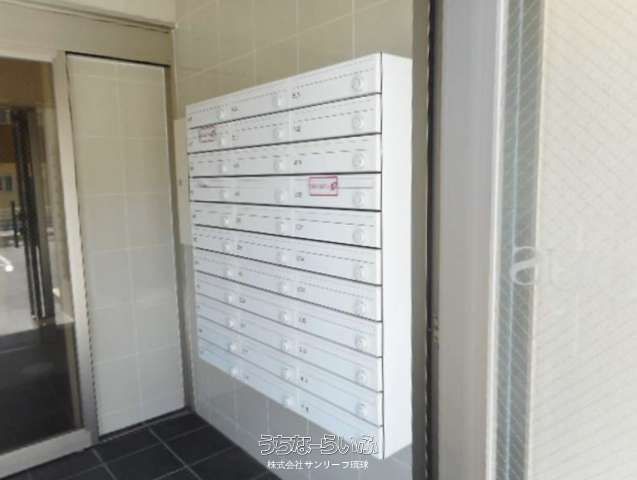 Vigaras 503: 1DK Apartment for Rent in Okinawa City - Thumbnail 3