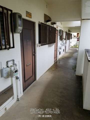 Co-op Holiday 201: 1K Apartment for Rent in Tomigusuku, Okinawa - Thumbnail 2