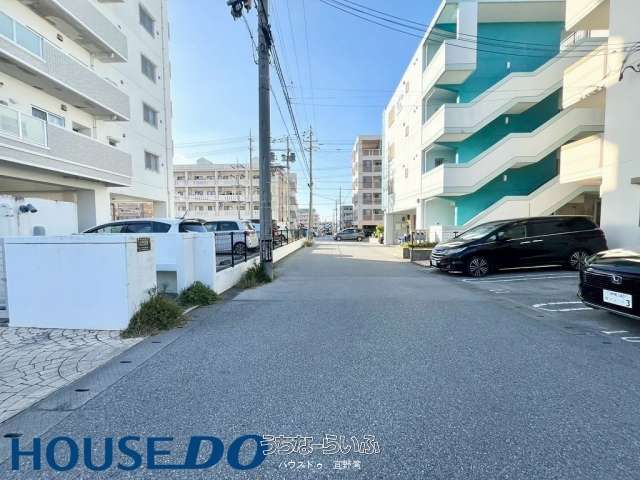 Ocean View 3LDK Apartment for Sale in Nakagusuku Village, Okinawa - Thumbnail 3