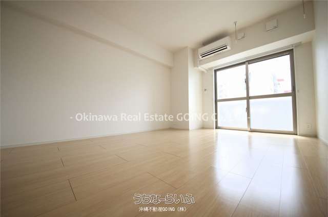 Modern 1K Apartment for Rent in Naha, Okinawa - M's Famille Izumizaki - Thumbnail 4