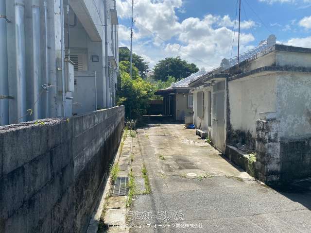 226 Tsubo Land Plot for Sale in Urasoe City, Okinawa - Thumbnail 3