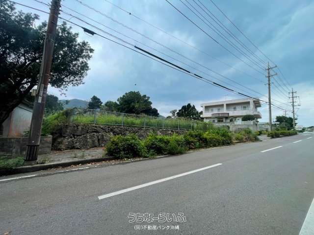 Land for Sale in Kabira, Ishigaki - 997.81 sqm Near Kabira Bay - Image 1