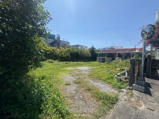 453.82㎡ Land for Sale in Yomitan Village, Okinawa - Image 1