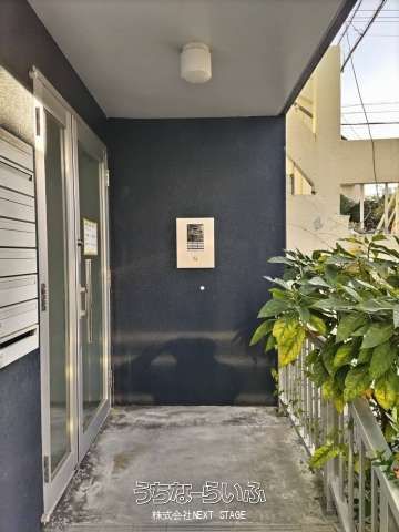 Modern 1K Apartment Building for Sale in Naha's Tsuboya District - Thumbnail 4