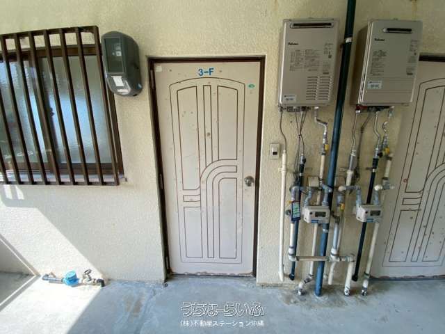 1K Apartment for Rent in Naha Matsushima, Near Monorail Station - Thumbnail 2
