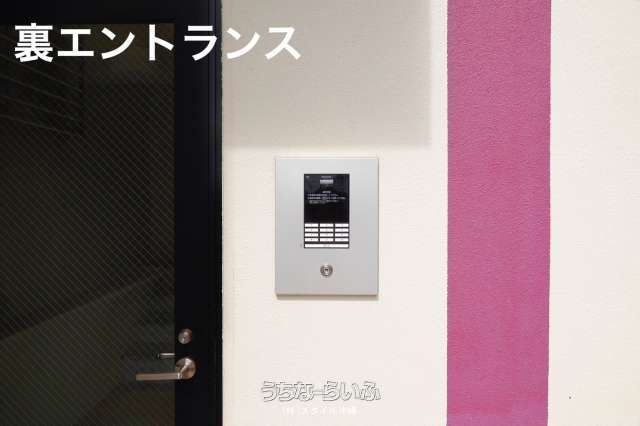 1K Apartment for Rent in Okinawa City Near Moromizato Park - Thumbnail 3