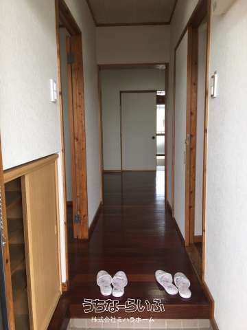 3LDK Apartment for Rent in Okinawa City, Mihara - Thumbnail 4