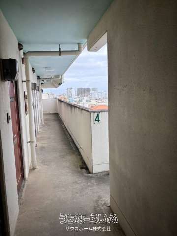 1R Apartment for Sale in Ameku, Naha City, Okinawa - Thumbnail 2