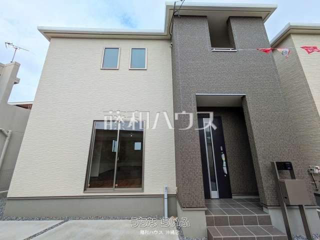 New 3LDK House for Sale in Ganaha, Tomigusuku, Okinawa - Thumbnail 2
