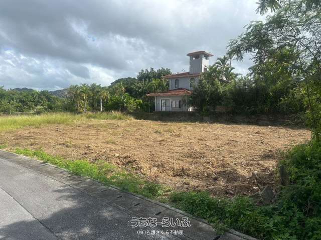 600m² Flat Land for Sale in Motobu, Okinawa near Ocean Expo Park - Thumbnail 3