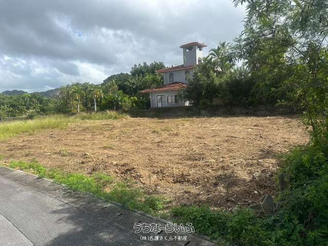 600m² Flat Land for Sale in Motobu, Okinawa near Ocean Expo Park - Thumbnail 4