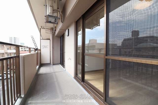 Renovated 3LDK Apartment for Sale in Ginowan, Okinawa - Lions Garden Mashiki - Thumbnail 3