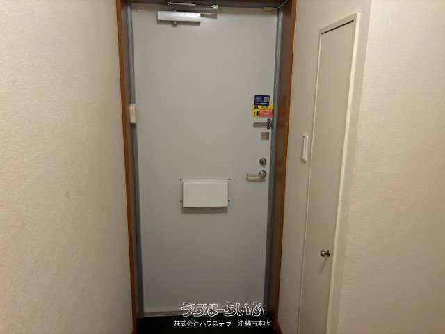 Leopalace Wa 305: Furnished 1K Apartment for Rent in Okinawa City - Thumbnail 2